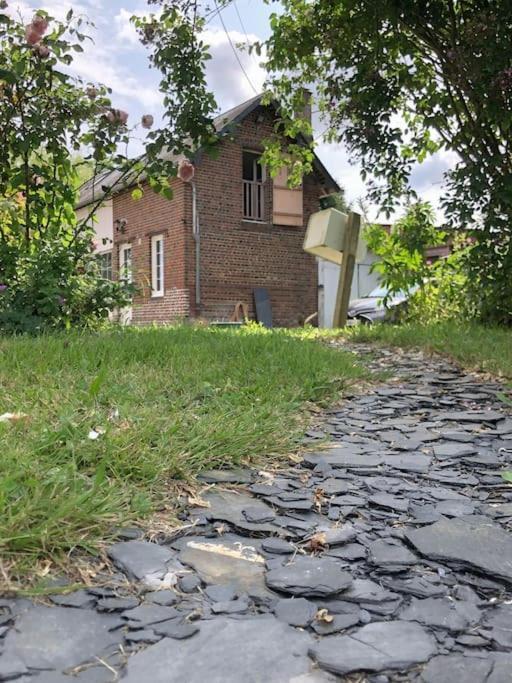 Gite Au Coeur D'Une Residence D'Artiste Saint-Aubin-de-Bonneval Exteriér fotografie